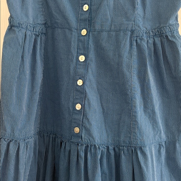 Madewell Button Front tiered Blue and White striped Midi Dress Women’s Size 8 - Picture 5 of 9